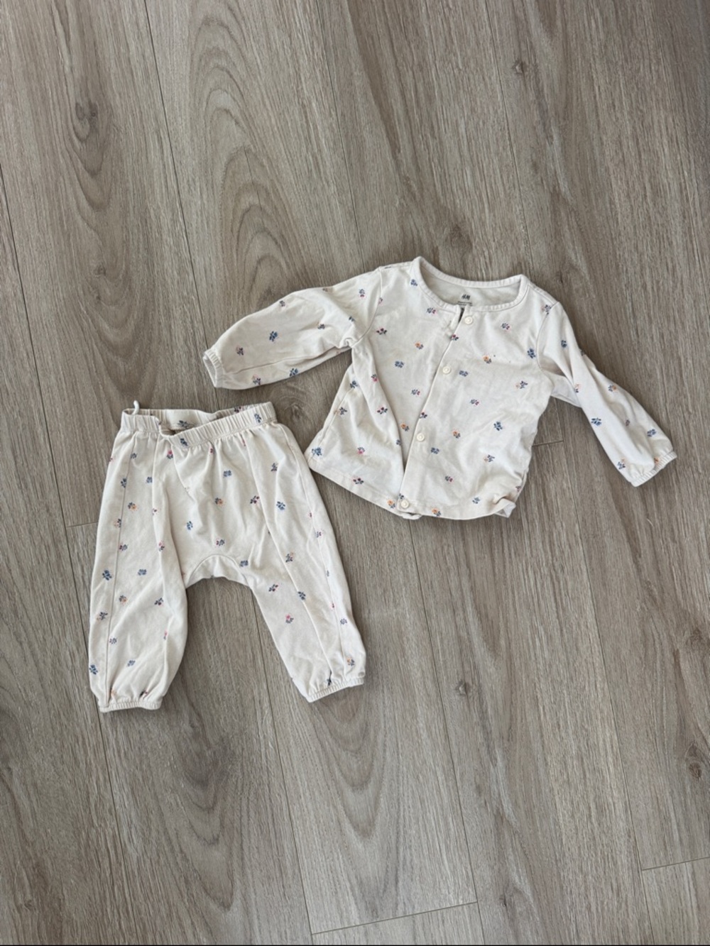H&M Cream Floral Baby Matching Set